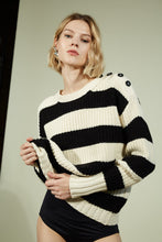 Load image into Gallery viewer, AIMEE SWEATER