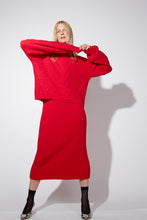Load image into Gallery viewer, VAIDA SWEATER | SCARLET