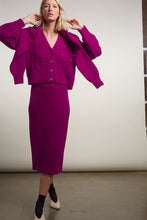 Load image into Gallery viewer, MAIYET CARDI | MAGENTA