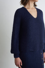 Load image into Gallery viewer, TESS SWEATER | NAVY
