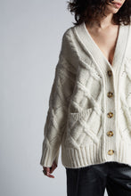 Load image into Gallery viewer, KAYLN CARDI | IVORY
