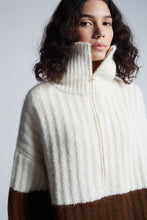Load image into Gallery viewer, UMA COLOR-BLOCK PONCHO