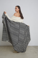 Load image into Gallery viewer, VALI SCARF