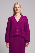 Load image into Gallery viewer, MAIYET CARDI | MAGENTA