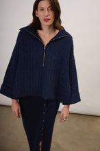 Load image into Gallery viewer, UMA PONCHO | NAVY
