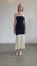 Load and play video in Gallery viewer, LEILA DRESS