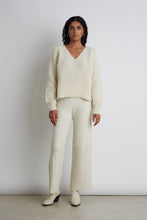 Load image into Gallery viewer, TESS SWEATER | IVORY
