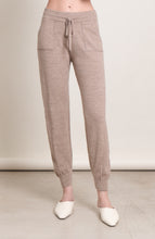 Load image into Gallery viewer, LYDIA TRACK PANT
