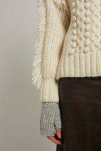 Load image into Gallery viewer, MAE HANDWARMER | PALE MELANGE GREY
