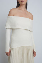 Load image into Gallery viewer, RAYA SWEATER | IVORY
