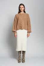 Load image into Gallery viewer, VAIDA SWEATER | CAMEL
