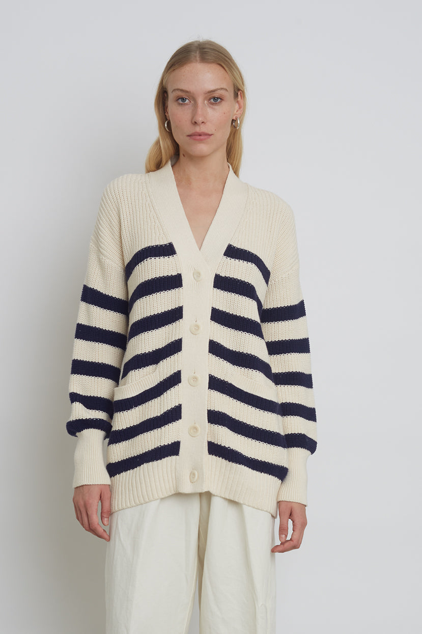 AMY CARDI – Eleven Six Knits