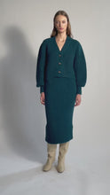 Load and play video in Gallery viewer, PIA TUBE SKIRT | REGAL GREEN
