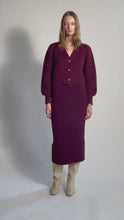 Load and play video in Gallery viewer, PIA TUBE SKIRT | MERLOT
