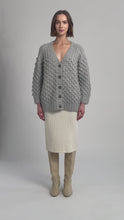 Load and play video in Gallery viewer, LIAN CARDI | PALE MELANGE GREY
