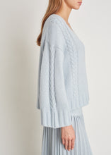 Load image into Gallery viewer, AVERY SWEATER | POWDER BLUE

